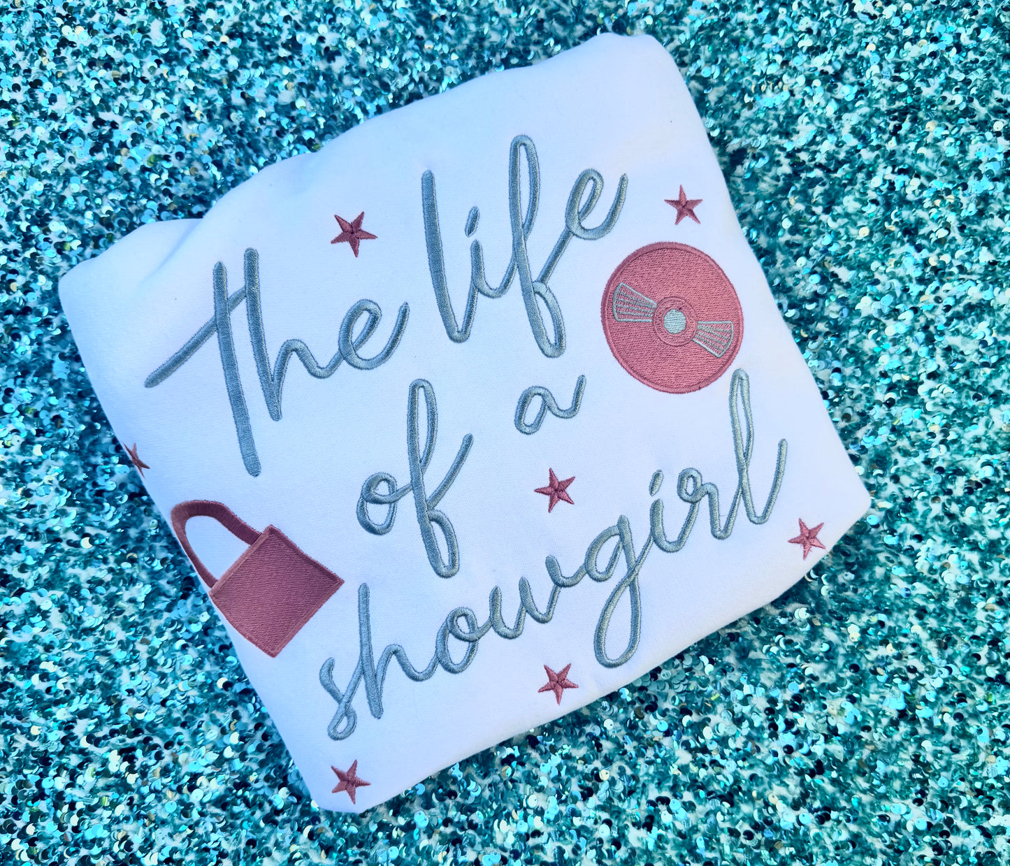 Life of a showgirl 🧡
