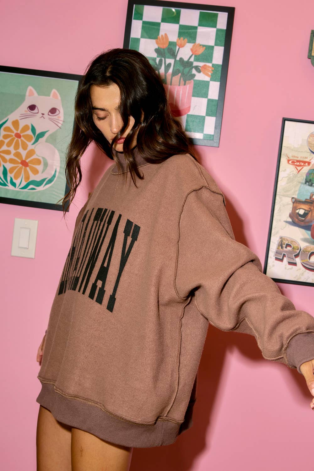 IT2594-1NASH 'NASHVILLE & BROADWAY' Reversible Sweatshirt