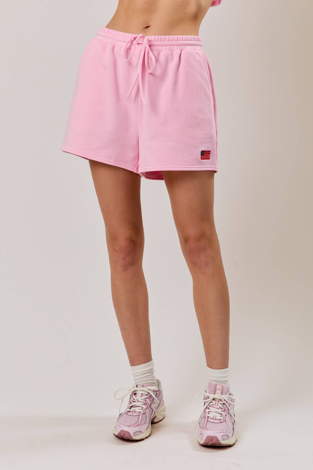HIGH RISE USA FLAG EMBO SWEATSHORTS