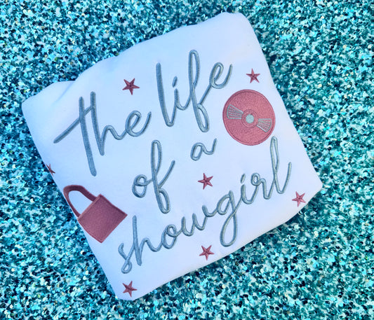 Life of a showgirl 🧡