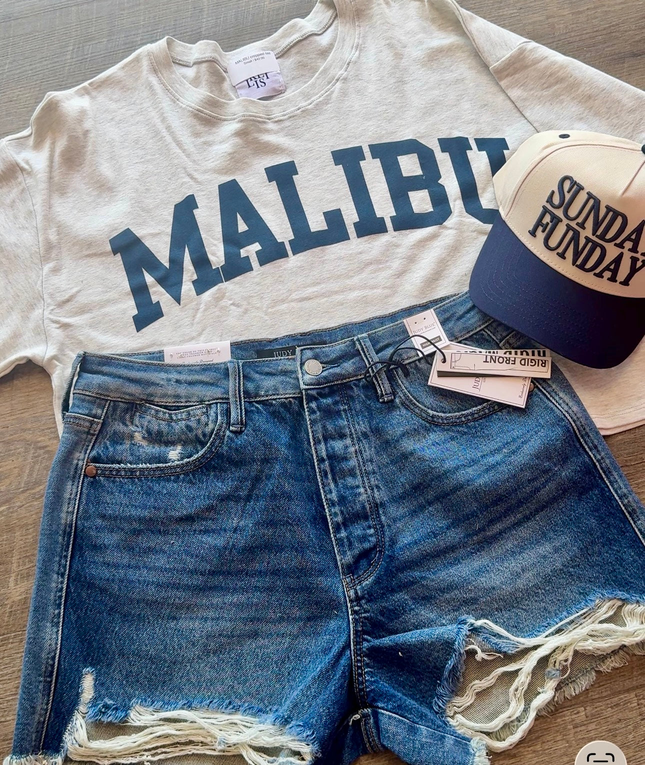 MALIBU cropped tee